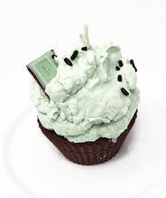 Load image into Gallery viewer, Scented Cupcake Candles